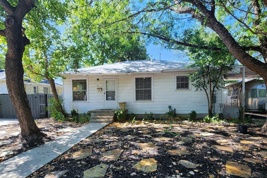 Primary Photo - 1511 Alguno Rd