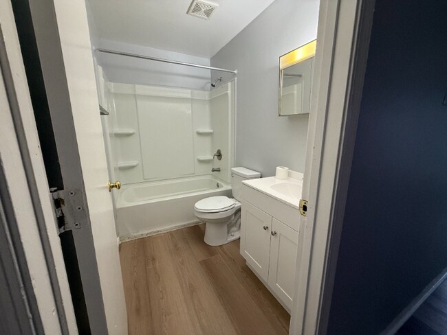 Photo - 1114 5th St Apartment