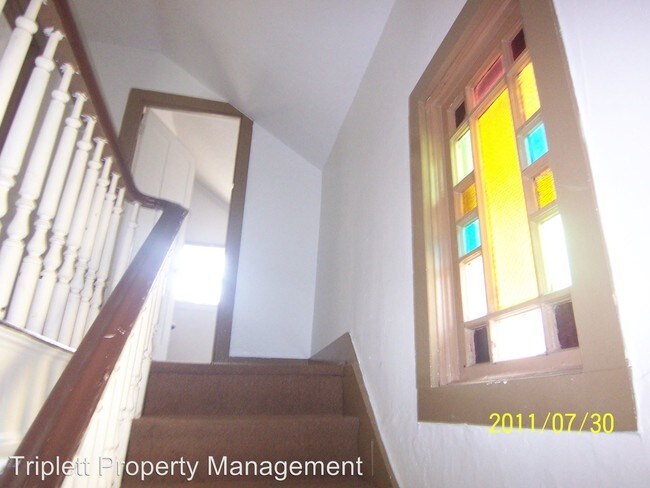 Foto del edificio - 921 Duff Ave