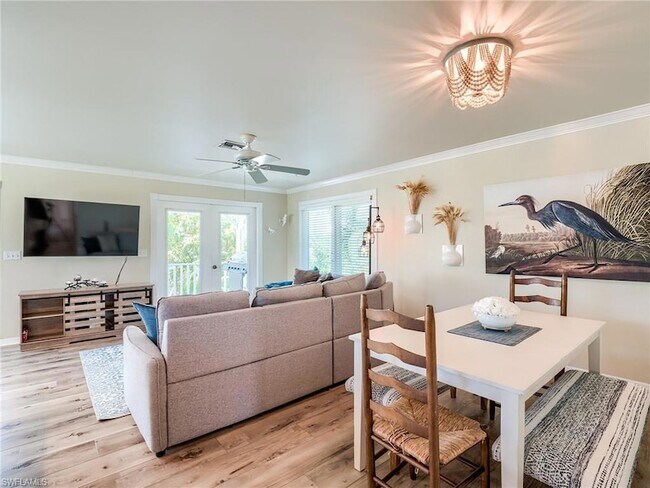 Foto del edificio - 6020 Cypress Ln