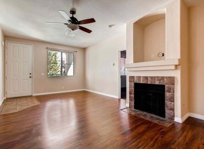 Building Photo - 1 bedroom condo for rent im a beautiful co...