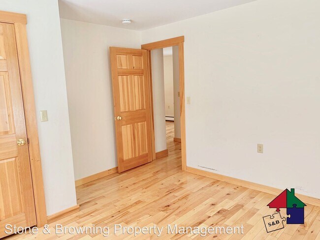 Building Photo - 385 Prospect St