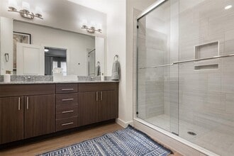 Building Photo - 3901 James Pitts Dr