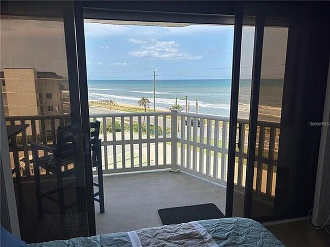 Foto del edificio - 3580 S Ocean Shore Blvd