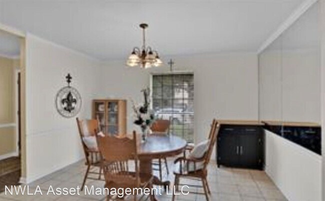 Building Photo - 4 br, 2 bath House - 433 Galway Dr.