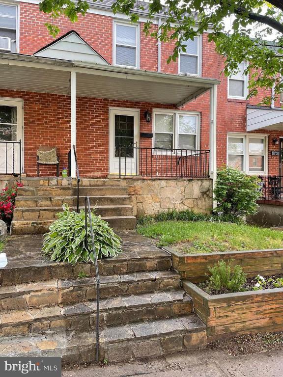 Building Photo - 1022 Rockhill Avenue