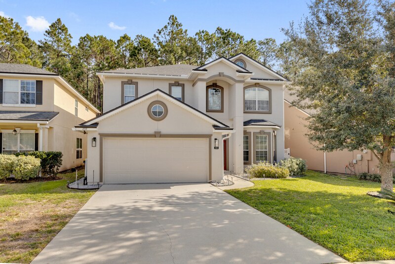 Foto principal - 306 Candlebark Dr