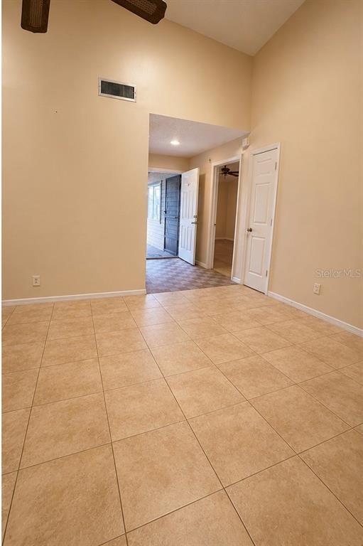 Building Photo - 5802 Red Dahlia Ct