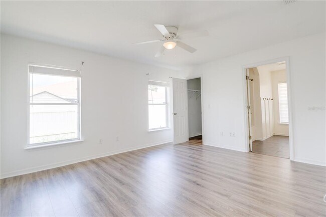 Building Photo - 12748 SW 31st Avenue Rd
