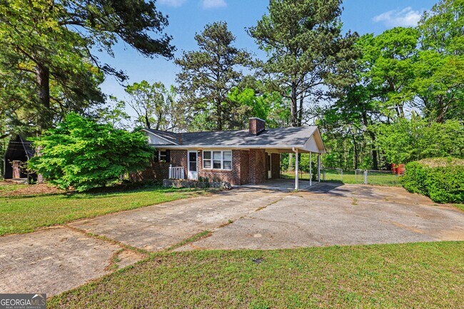 Foto del edificio - 3670 Goodwin Rd