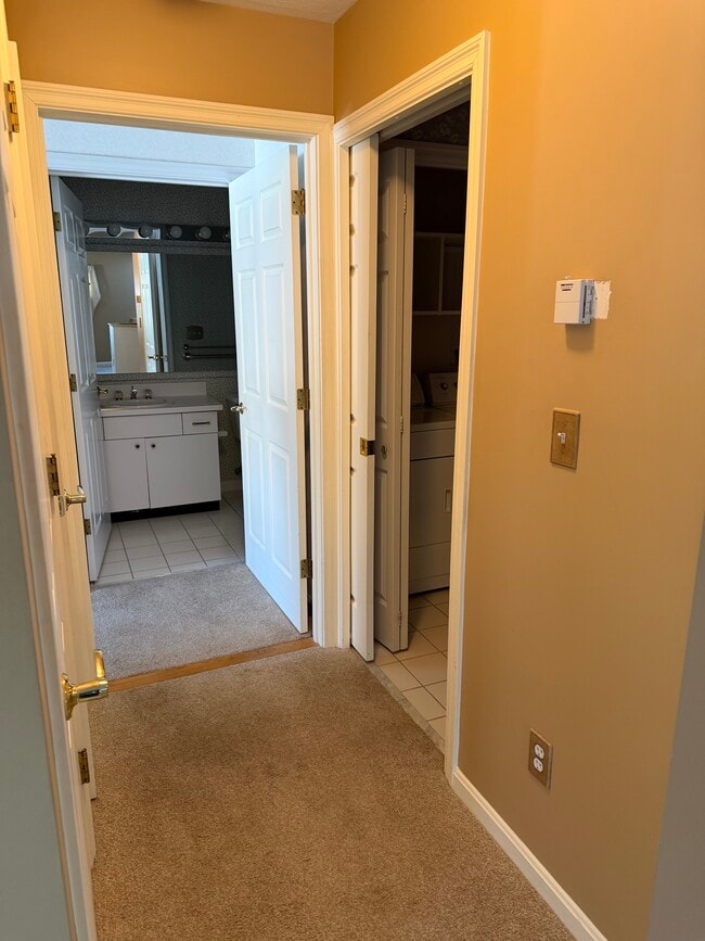 Photo - 661 Lowell St House