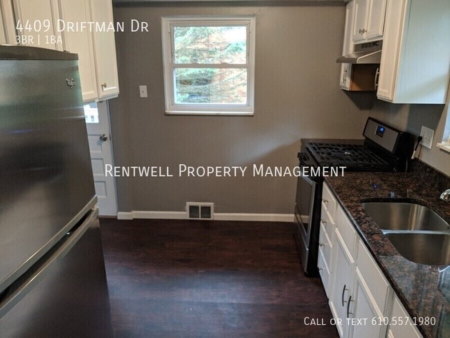 Building Photo - 4409 Driftman Dr