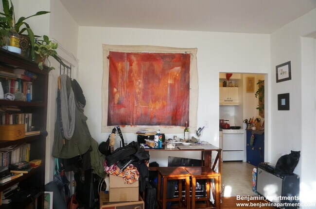 Foto del edificio - 73 Brighton Ave