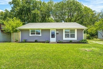 Building Photo - 8619 Montery Rd