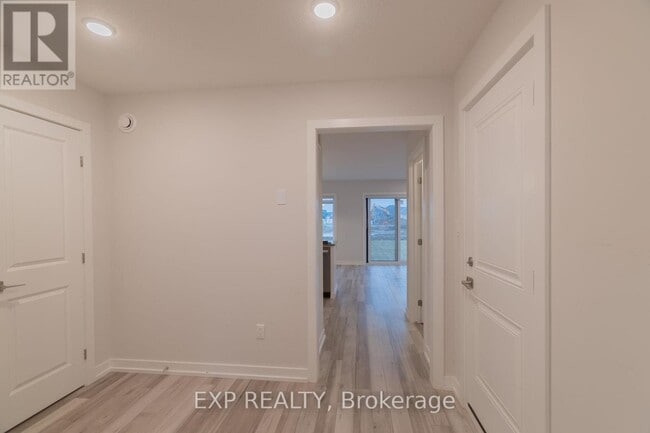 Building Photo - 150 Empire Pky