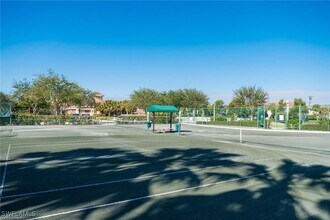 Building Photo - 5110 W Hyde Park Ct