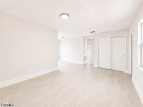 Building Photo - 5424 Ninth Ave