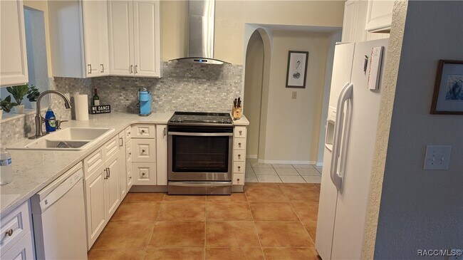 Foto del edificio - 9664 W Plantation Ln