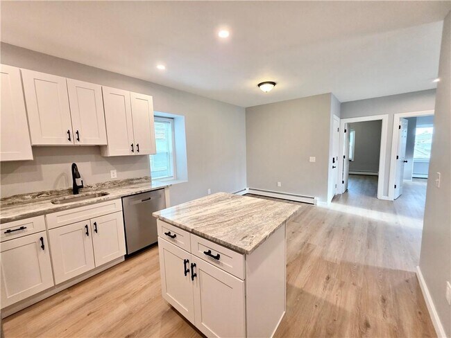 Foto del edificio - 73 Vernon St