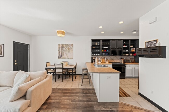 Building Photo - 4397 Prestige Point