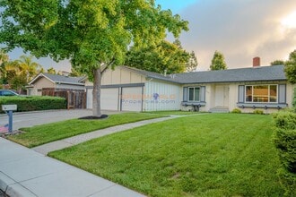 Building Photo - 1634 Harlan Dr
