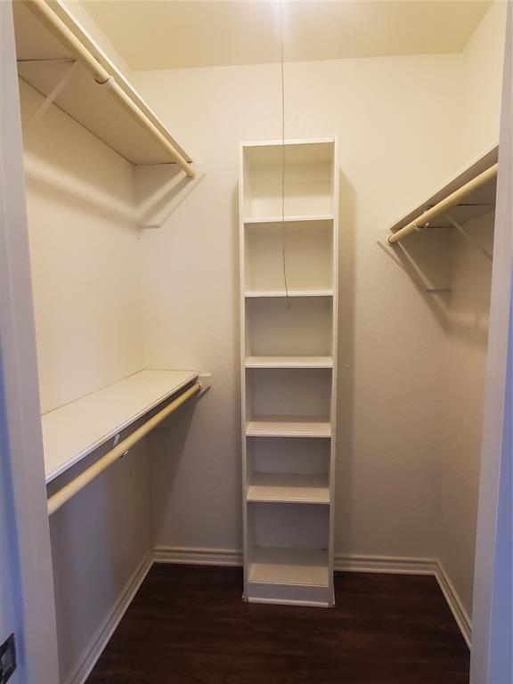 Foto del edificio - 1432 Briar Cir