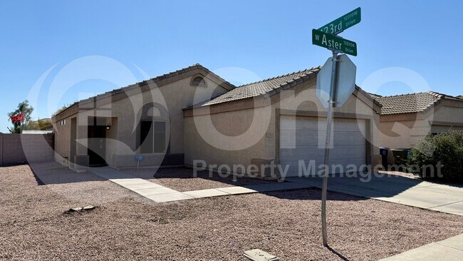 Foto del edificio - 12301 W Aster Dr