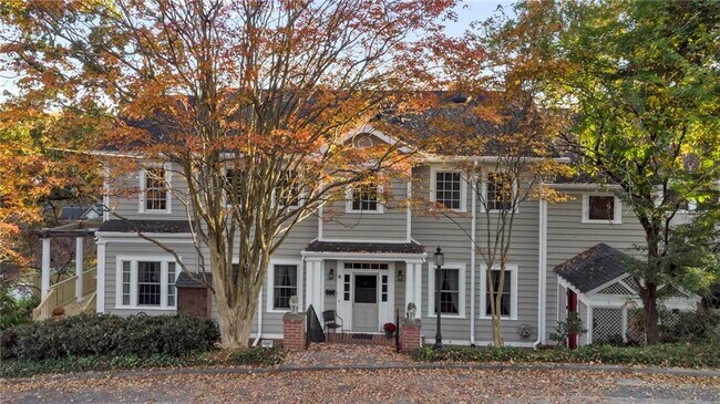 Foto del edificio - 4 Ansley Dr NE