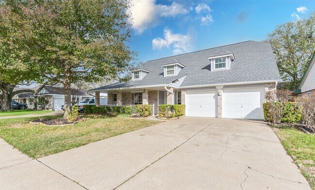 Building Photo - 16606 Burlcreek St