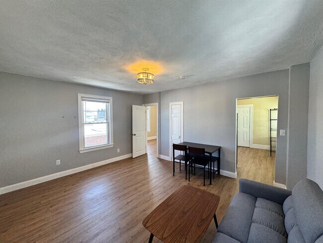 Foto del edificio - 24 Beacon Pl