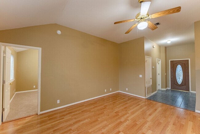 Building Photo - Modern Elegance Beckons: Unveil Your Dream Home in Kyle, TX!