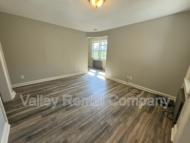 Foto del edificio - 72 Lyman St