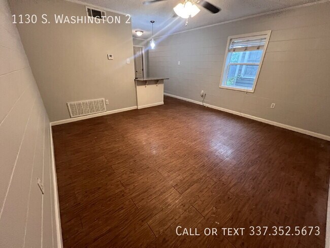 Building Photo - 1130 S Washington St