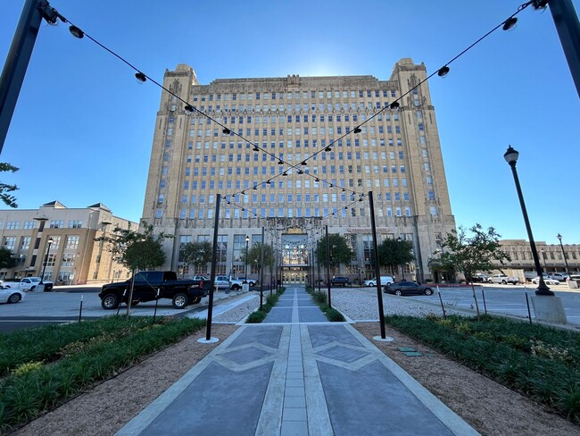 Foto del edificio - Downtown Fort Worth Texas Condo For Rent "...