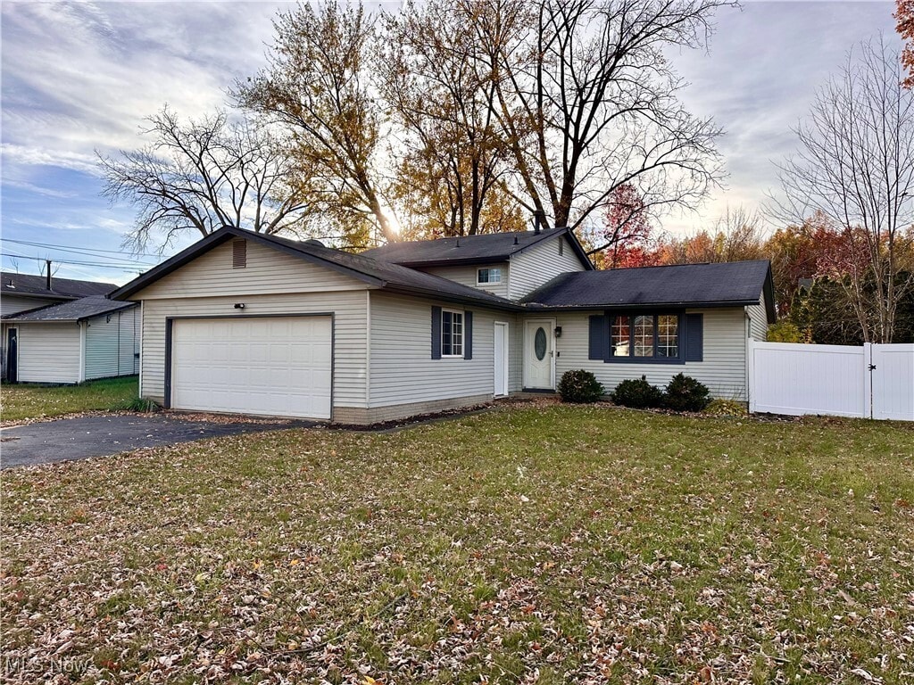 6192 Jaycox Rd North Ridgeville, OH 44039 – photo 1 of 50