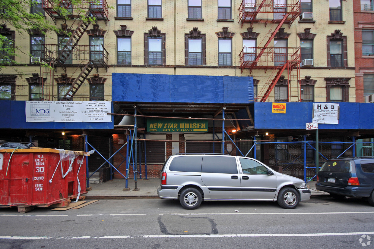 Building Photo - 212 E 119th St