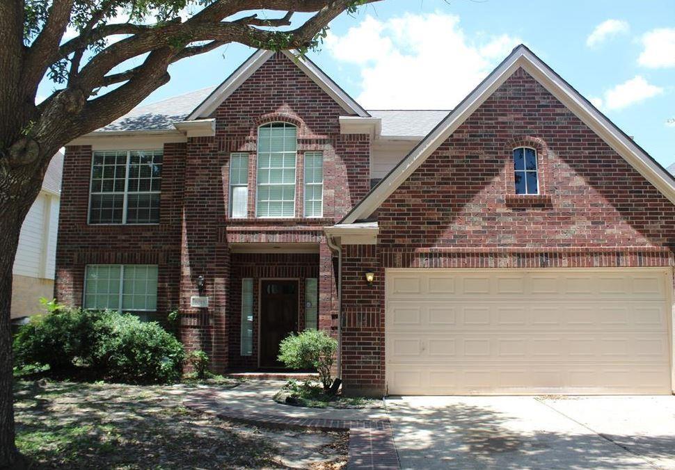 Foto principal - 6015 St Andrews Dr