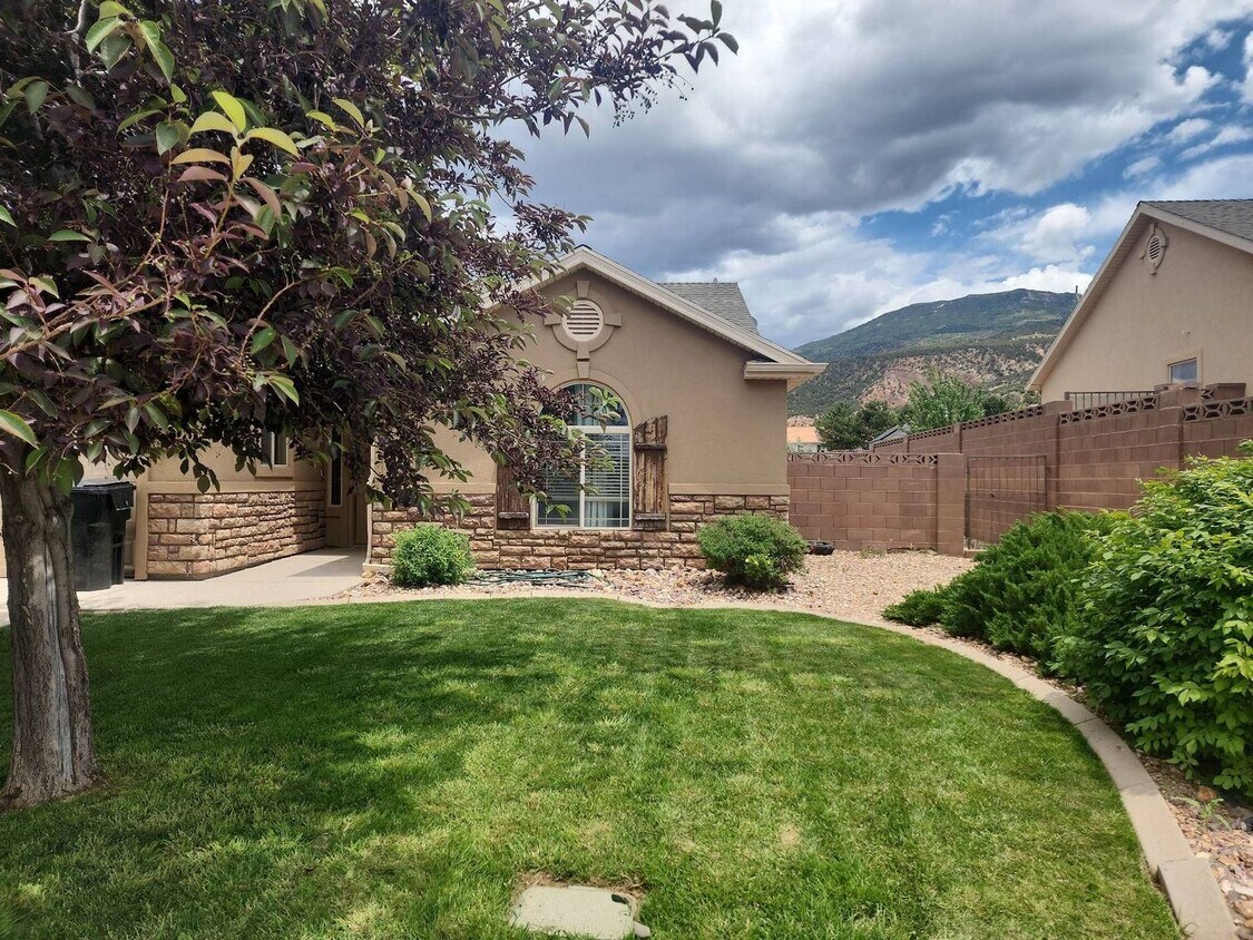 Primary Photo - Northern View Subdivision Townhome
