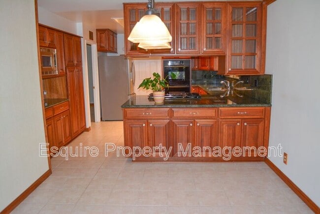 Building Photo - 1458 Dara St