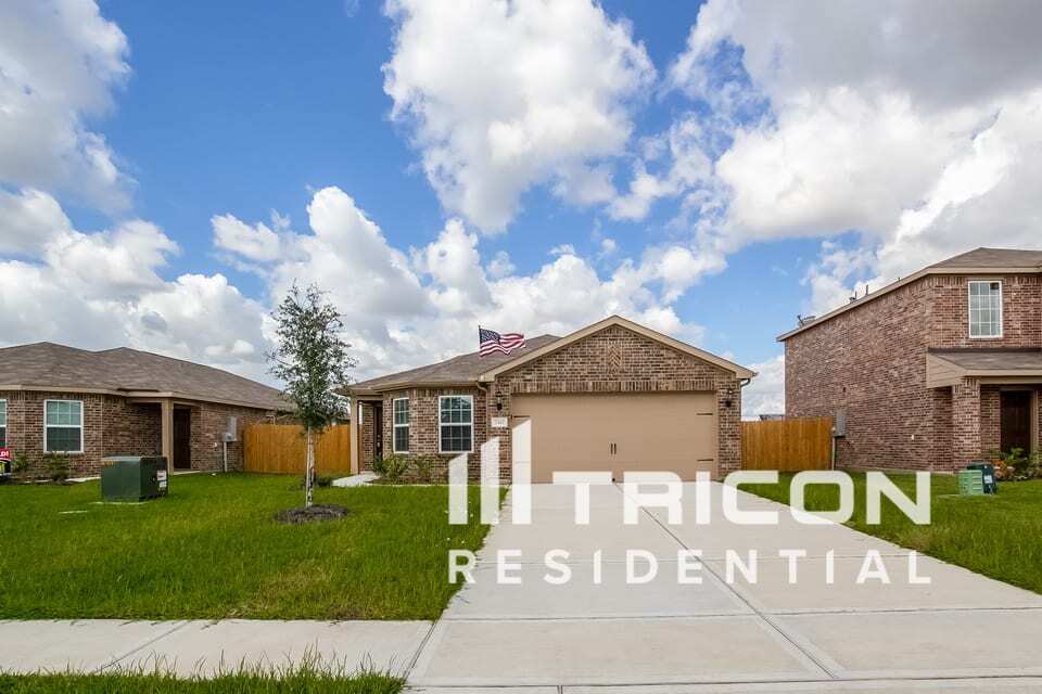 Foto principal - 2417 Regatta Ln
