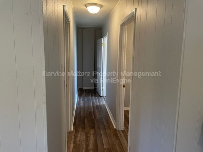 Building Photo - 714 N 48th Ave