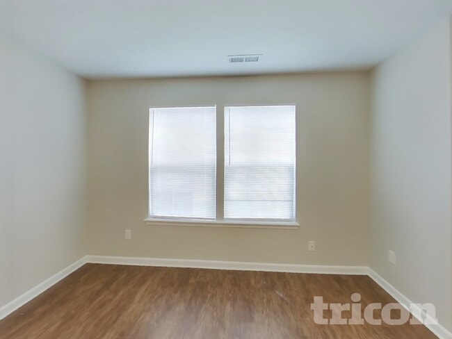 Building Photo - 1064 Halifax Ln