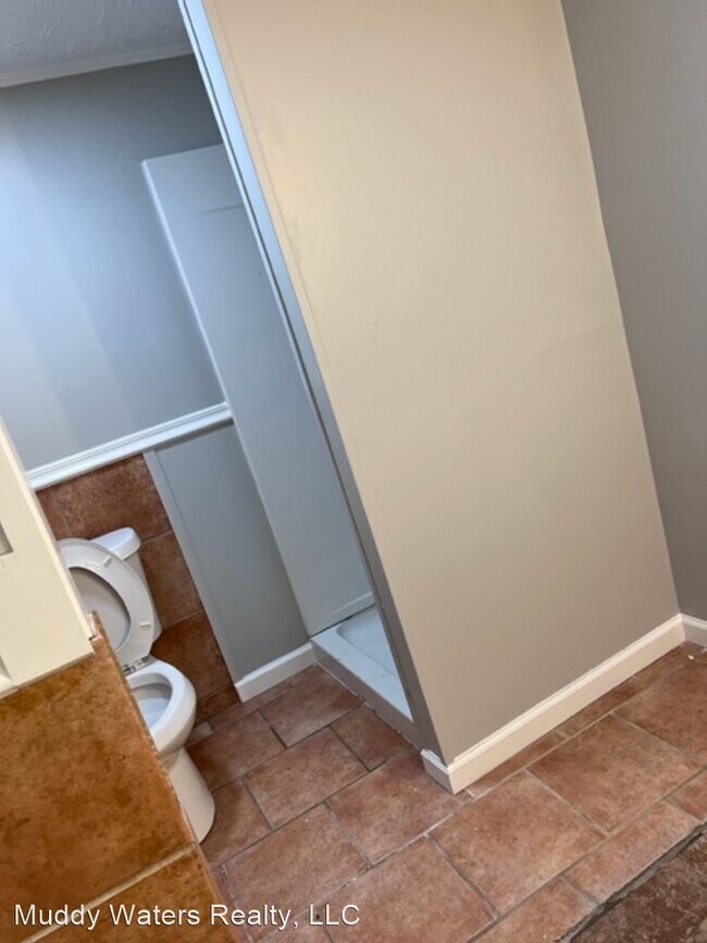 Foto del edificio - 4 br, 2 bath House - 1913 Simpson Dr