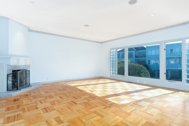 Foto del edificio - 25 Heather Ave