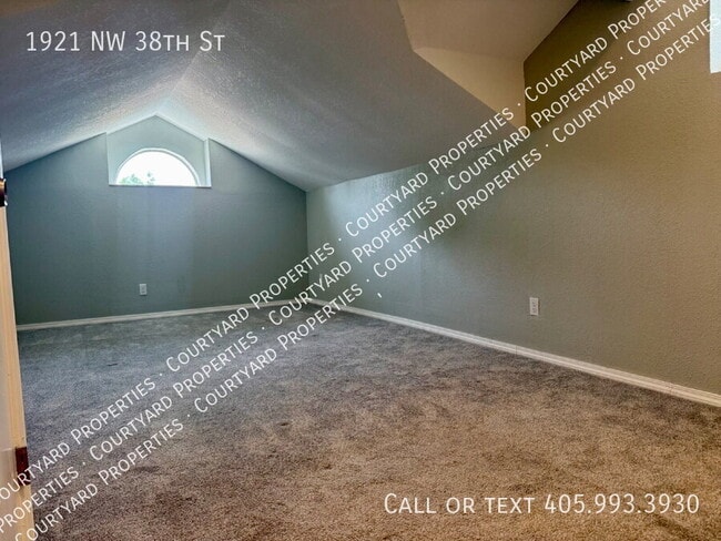 Photo - 1921 NW 38th St House