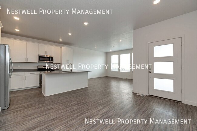 Building Photo - 7401 S Olivine River Ln