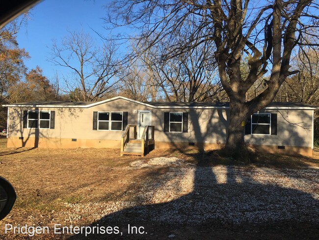 Building Photo - 4 br, 2 bath House - 94 Valley Road
