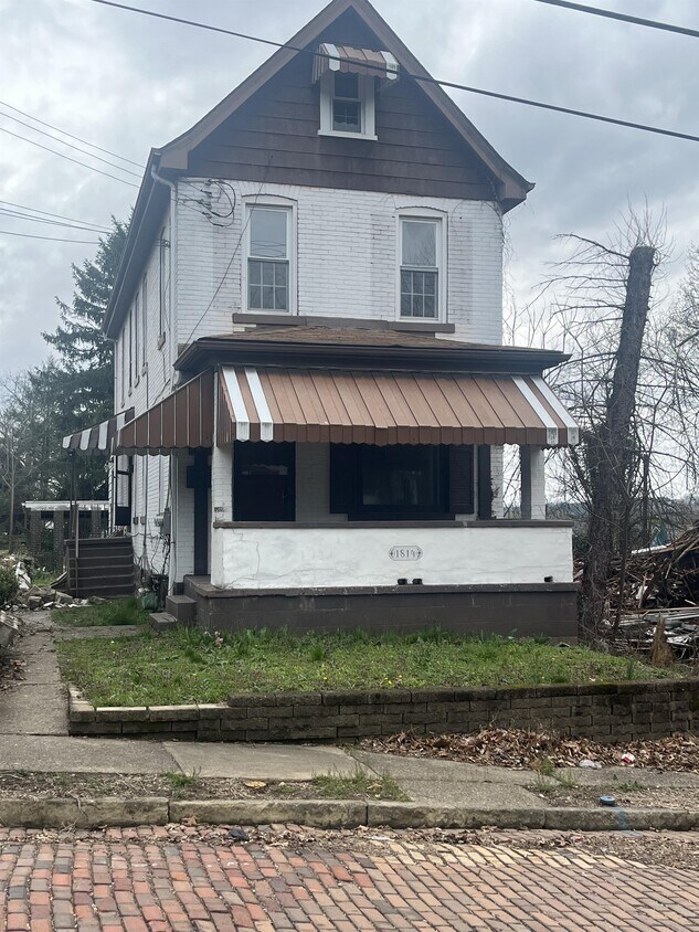 Primary Photo - 1814 Converse St
