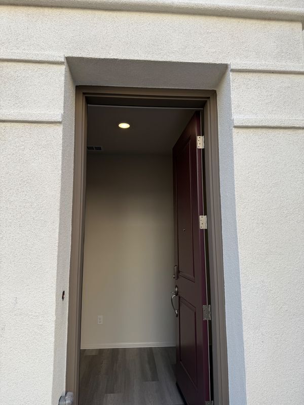 Foto del edificio - 40451 Melrose Dr