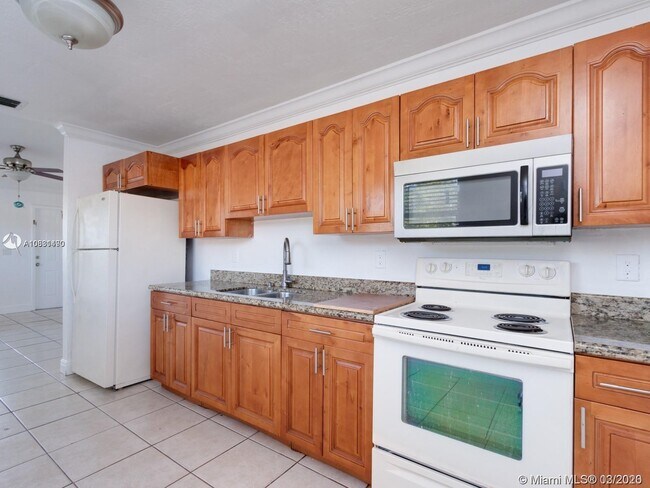 Foto del edificio - 802 NW 10th St